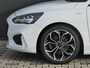 Ford Focus Wagon 1.0 EcoBoost ST Line | Winterpack | 18 Inch | LED | Privacy Glass | Navigatie | Keyless | CarPlay/Android Auto