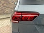 Volkswagen Tiguan 1.4 TSI eHybrid R-LINE Black Style Panodak Head-Up Leer