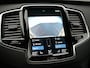 Volvo XC90 T8 Recharge AWD R-Design 7-Persoons Plug In Hybrid 394pk PHEV | Trekhaak Af Fabriek | Panodak | Head Up | Harman & Kardon | Adaptive Cruise | 360 Camera | Lederen Sportstoelen Memory & Verwarmd | Google Assistent | Apple Carplay | Blis |