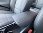 Kia Niro 1.6 GDi Hybrid DynamicLine Trekhaak 13-polig, adaptieve cruise control, achteruitrij camera, parkeersensoren v&a, navigatie Apple CarPlay/Android Auto, keyless
