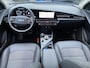 Kia Niro 1.6 GDi Hybrid DynamicLine Trekhaak 13-polig, adaptieve cruise control, achteruitrij camera, parkeersensoren v&a, navigatie Apple CarPlay/Android Auto, keyless