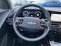 Kia Niro 1.6 GDi Hybrid DynamicLine Trekhaak 13-polig, adaptieve cruise control, achteruitrij camera, parkeersensoren v&a, navigatie Apple CarPlay/Android Auto, keyless