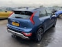 Kia Niro 1.6 GDi Hybrid DynamicLine Trekhaak 13-polig, adaptieve cruise control, achteruitrij camera, parkeersensoren v&a, navigatie Apple CarPlay/Android Auto, keyless