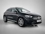 Mercedes-Benz GLA 180 Business Solution AMG | Trekhaak | Advanced Sound System | Multibeam LED | Panoramaschuifdak | Smartphone integratie | EASY PACK achterklep | Keyless-Go comfortpakket |