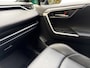 Toyota RAV4 2.5 Plug-in Hybrid AWD Business Plus Apple Carplay/Android Auto , luxe lederen bekleding , cruise control adaptief , full-LED koplampen , stoel ventilatie voor , opendak , navigatiesysteem full map ,voorstoelen verwarmd , gewoon de meest complete uitvoering