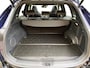 Toyota RAV4 2.5 Plug-in Hybrid AWD Business Plus Apple Carplay/Android Auto , luxe lederen bekleding , cruise control adaptief , full-LED koplampen , stoel ventilatie voor , opendak , navigatiesysteem full map ,voorstoelen verwarmd , gewoon de meest complete uitvoering