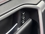 Toyota RAV4 2.5 Plug-in Hybrid AWD Business Plus Apple Carplay/Android Auto , luxe lederen bekleding , cruise control adaptief , full-LED koplampen , stoel ventilatie voor , opendak , navigatiesysteem full map ,voorstoelen verwarmd , gewoon de meest complete uitvoering