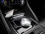 MG ZS MG EV Luxury 45 kWh | Panorama Dak | Adaptieve Cruise Controle | Achteruitrij Camera | Apple Carplay / Android Auto |
