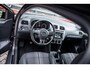 Volkswagen Polo 1.2 TSI Highline | Cruise control | Stoelverwarming | Parkeer hulp | Airco | Navigatie |
