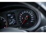 Volkswagen Polo 1.2 TSI Highline | Cruise control | Stoelverwarming | Parkeer hulp | Airco | Navigatie |