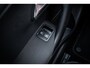 Volkswagen Polo 1.2 TSI Highline | Cruise control | Stoelverwarming | Parkeer hulp | Airco | Navigatie |