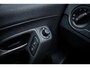 Volkswagen Polo 1.2 TSI Highline | Cruise control | Stoelverwarming | Parkeer hulp | Airco | Navigatie |