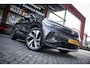 Volkswagen ID.4 First 77 kWh | Stoelverwarming | Adaptieve cruise control | Camera | DAB | Lane assist |