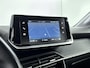 Peugeot 208 1.2 Active | Navigatie | Cruise control | Parkeersensoren achter | Lichtmetalen velgen |
