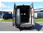 Mercedes-Benz Sprinter 319 V6 3.0 CDI L3H2 PB Edition Full Options! Adaptieve Cruise, 360 Camera, 10,5'' Mbux, Luchtvering, LED, 3500kg Trekhaak, Automaat, Stoelverwarming, Sensoren, Uniek!