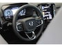 Volvo XC40 T4 211PK Plus Dark | Voorruitverwarming | Trekhaak | PDC + 360° Camera | Adaptive Cruise control | Elektr Achterklep | Harman/Kardon Audio | Stoelgeheugen