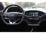 Hyundai Ioniq EV *Comfort* | SOH 99.9% | Carplay | Adaptive Cruise & Climate Control | Camera | PDC | Navigatie | Bluetooth |