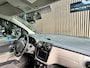 Dacia Lodgy 1.2 TCe Prestige 5p. Airco navi Cruise trekhaak bluetooth Zeer mooie auto!!