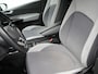 Volkswagen ID.3 First Plus 58 kWh | Apple Carplay | Navigatie | Parkeersensoren voor en achter | Spraakbediening | Achteruitrij camera | Stoelverwarming voor |