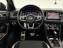 Volkswagen T-Roc 1.5 TSI 150PK R-Line | Pano | Sfeerverl. | Virtual | Carplay | LED | Adaptive Cruise | Parkeersens. | NAP