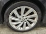 Skoda Octavia Combi 1.0 e-TSI Automaat Business Edition Plus Navigatie Panoramadak Trekhaak Camera Carplay Keyless Stoel + Stuur verwarming 18 Inch Velgen Getint Glas NL Auto Alcantara 1/2 Leder NL Auto 1e Eigenaar