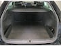 Skoda Octavia Combi 1.0 e-TSI Automaat Business Edition Plus Navigatie Panoramadak Trekhaak Camera Carplay Keyless Stoel + Stuur verwarming 18 Inch Velgen Getint Glas NL Auto Alcantara 1/2 Leder NL Auto 1e Eigenaar