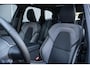 Volvo XC60 T8 Plug-in hybrid AWD Ultra Bright Head Up Display | BLIS | Adaptieve Cruise Control | Sportleder | 21 inch Lichtmetalen velgen | Standkachel | Google infotainment |