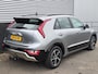 Kia Niro 1.6 GDi Hybrid DynamicLine Trekhaak 13-polig, adaptieve cruise control, navigatie Apple CarPlay/Android Auto, parkeersensoren v&a, achteruitrij camera