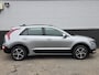 Kia Niro 1.6 GDi Hybrid DynamicLine Trekhaak 13-polig, adaptieve cruise control, navigatie Apple CarPlay/Android Auto, parkeersensoren v&a, achteruitrij camera