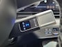 Hyundai Kona Electric Comfort Smart 65.4 kWh / 100% SOH / Allseason banden / Navigatie / Camera / Android Auto / Apple Carplay / Stuur- en stoelverwarming /