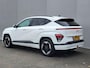 Hyundai Kona Electric Comfort Smart 65.4 kWh / 100% SOH / Allseason banden / Navigatie / Camera / Android Auto / Apple Carplay / Stuur- en stoelverwarming /