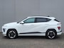 Hyundai Kona Electric Comfort Smart 65.4 kWh / 100% SOH / Allseason banden / Navigatie / Camera / Android Auto / Apple Carplay / Stuur- en stoelverwarming /