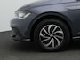 Volkswagen Polo 1.0 TSI 95 pk DSG Life Edition | Stoelverwarming | Navigatie | Parkeersensoren voor/achter