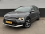 Kia Niro 1.6 GDi Hybrid DynamicLine Trekhaak 13-polig, navigatie Apple CarPlay/Android Auto, parkeersensoren voor & achter, achteruitrij camera