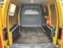 Volkswagen Caddy 2.0 TDI L1H1 Airco Cruise controle Trekhaak 1400kg trekgewicht Parkeersensoren achter Schuifdeur Telefoon verbinding 1e eigenaar Euro 6 bpm vrij voor particulier gebruik !!