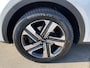 Kia Sorento 1.6 T-GDI Hybrid 2WD DynamicPlusLine 7p. Auto bomvol luxe! Panoramisch schuif-/kanteldak, 7 zitplaatsen, navigatie, Apple CarPlay/Android Auto, stoelen verwarmd, dodehoek detectie