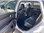 Kia Sorento 1.6 T-GDI Hybrid 2WD DynamicPlusLine 7p. Auto bomvol luxe! Panoramisch schuif-/kanteldak, 7 zitplaatsen, navigatie, Apple CarPlay/Android Auto, stoelen verwarmd, dodehoek detectie