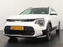 Kia Niro EV DynamicLine 64.8 kWh - SOH 99,1% - Adaptief Cruise Control - Navigatie - Climate Control - Apple/Android Carplay - Fabrieksgarantie Tot 2031