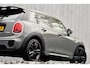 MINI Cooper Mini 1.5 Serious Business | John Cooper Works | Led | Leer | Navi |
