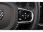 Volvo XC60 T6 Recharge AWD Ultra Black Edition - LONG RANGE - Luchtvering - IntelliSafe Assist & Surround - 360º Camera - Bowers & Wilkins audio - Adaptieve LED koplampen - Verwarmde voorstoelen, stuur & achterbank - Parkeersensoren voor & achter - Elektr. bedienb. voorstoelen met geheugen - Head up display - Draadloze tel. lader - Extra getint glas - Elektr. inklapbare trekhaak - 21' LMV