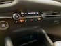 Mazda 3 2.0 e-SkyActiv-X M Hybrid 180 Luxury | Apple Carplay Android Auto | fabrieksnavi | Trekhaak afneembaar |extra set LM velgen met winterbanden|