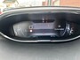 Peugeot 3008 1.2 PureTech Allure / Navi / PDC / Carplay / DAB