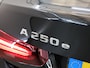 Mercedes-Benz A-klasse 250 e Star Edition AMG Line | Panoramaschuifdak | Nightpakket | Sfeerverlichting | MULTIBEAM LED | Stoelverwarming | Dodehoekassistent |