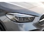 Mercedes-Benz B-klasse 180 Premium Plus AMG-Line I Panoramadak I Trekhaak I 360 Camera I Burmester I Sfeerverlichting I Led
