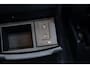 Mercedes-Benz B-klasse 180 Premium Plus AMG-Line I Panoramadak I Trekhaak I 360 Camera I Burmester I Sfeerverlichting I Led