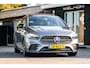 Mercedes-Benz B-klasse 180 Premium Plus AMG-Line I Panoramadak I Trekhaak I 360 Camera I Burmester I Sfeerverlichting I Led