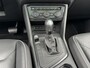 Volkswagen Tiguan Allspace 1.5 TSI HIGHLINE BUSINESS R 7-PERS I LEDER PAKKET I TREKHAAK I SCHUIFDAK I AUTOMAAT I ADAPT. CRUISE CONTROL