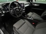 Volvo XC40 2.0 B4 Plus Dark Automaat, Premium sound Harman-Kardon, Blis, Adaptive cruise Control, Verwarmde stoelen + Stuur, Parkeer camera, Trekhaak semi Elektrisch.
