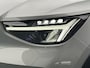 Volvo XC40 2.0 B4 Plus Dark Automaat, Premium sound Harman-Kardon, Blis, Adaptive cruise Control, Verwarmde stoelen + Stuur, Parkeer camera, Trekhaak semi Elektrisch.