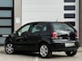 Volkswagen Polo 1.4-16V Black Edition 5 Deurs / Airco / Lm Velgen / Cruise Control / Nederlandse Auto met NAP / APK!